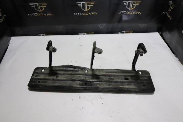 FORD CUSTOM 300 L 155 PS ÇIKMA PARÇA TRANSİT V363 ÖN TAMPON SACI